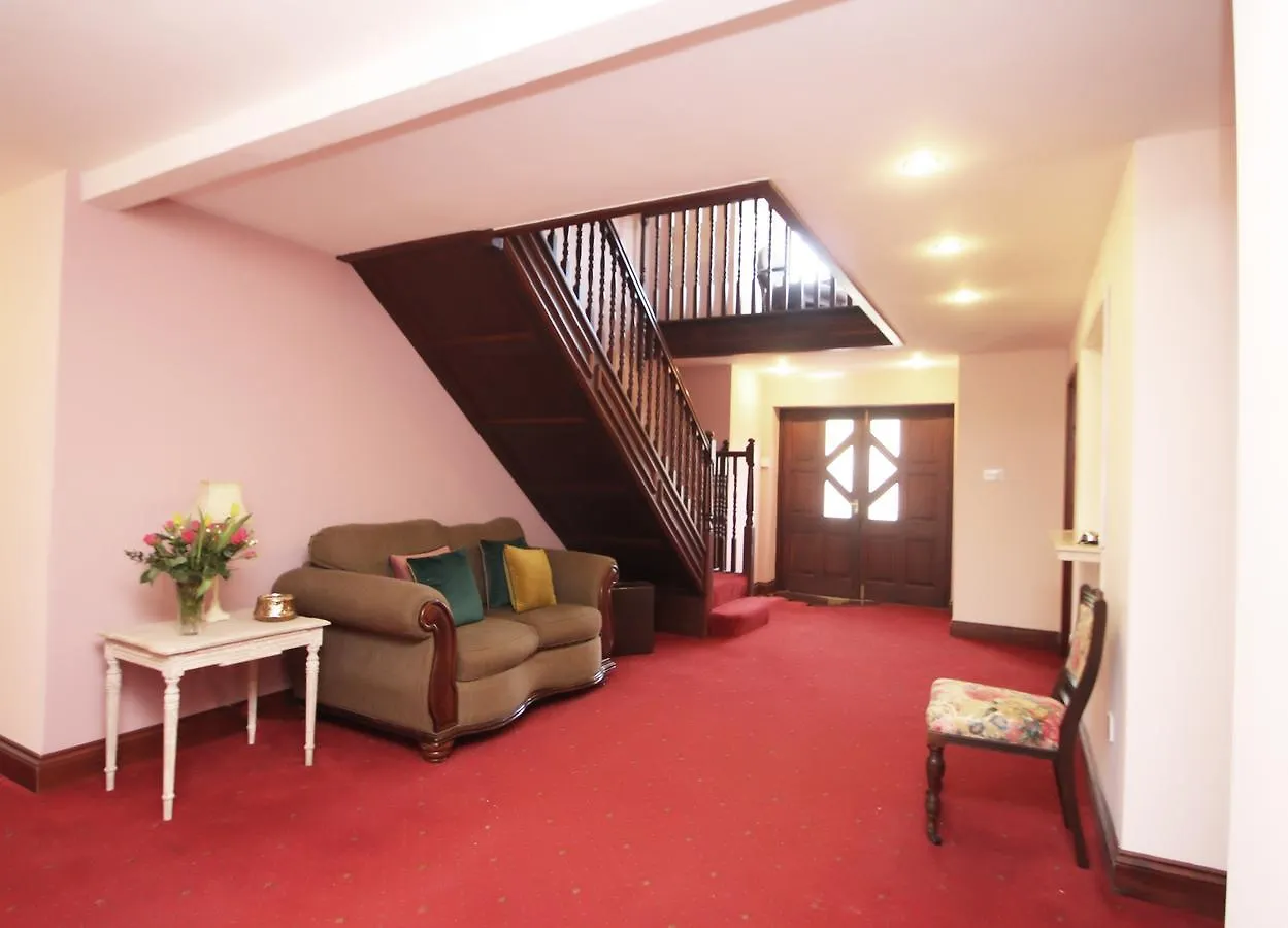 Vale Park Hotel Barry 0*,  United Kingdom